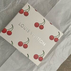 Louis Vuitton Takashi Murakami Cherry Box